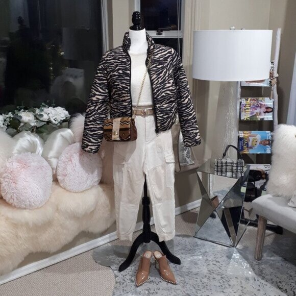 Citizens Of Humanity Pants - NWOT Citizens of Humanity two tone beige cargo cotton linen surplus pants 24